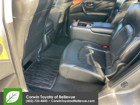 Used 2015 INFINITI QX80 4WD w/ Deluxe Technology Package image 24