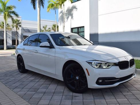 Used 2017 BMW 330i Sedan RWD image 1