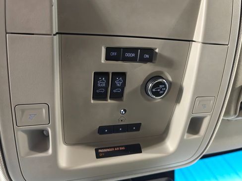 Used 2019 GMC Yukon Denali w/ Open Road Package image 14