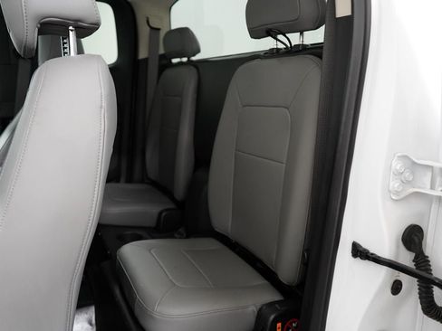 Used 2022 Chevrolet Colorado W/T w/ WT Convenience Package RWD image 23
