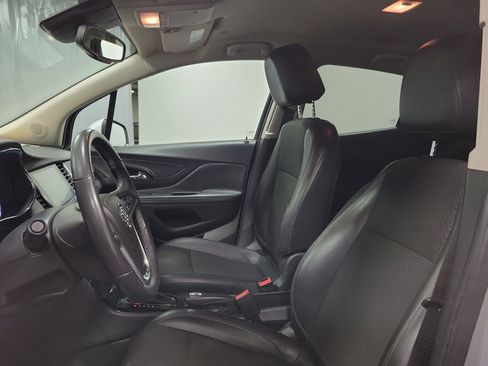 Used 2018 Buick Encore Preferred image 13