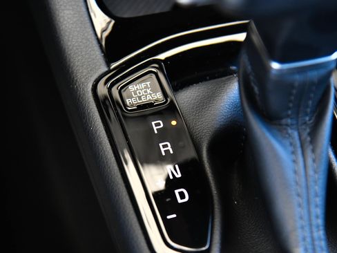 Used 2025 Kia K5 GT-Line w/ GT-Line Premium Package FWD image 30