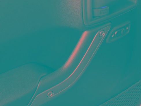 Used 2017 Jeep Wrangler Unlimited Sport w/ Connectivity Group image 14