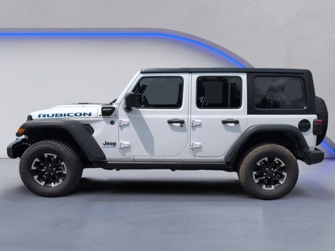 Used 2024 Jeep Wrangler Unlimited Rubicon 4xe AWD/4WD image 5