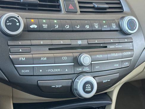 Used 2010 Honda Accord LX image 19