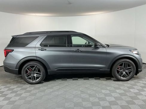 Used 2026 Ford Explorer ST w/ Sun And Sound Package AWD/4WD image 4