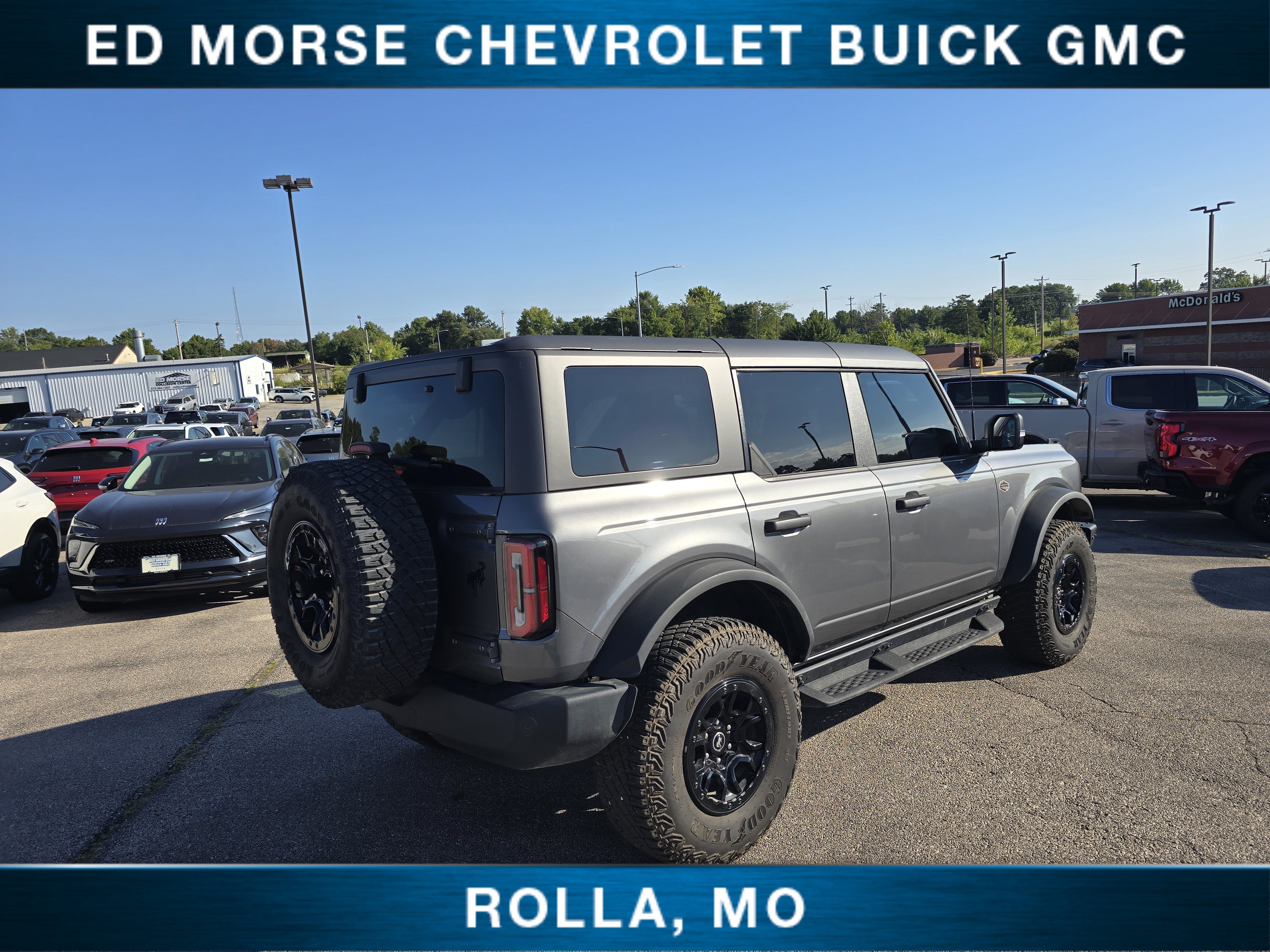 Used 2024 Ford Bronco Wildtrak AWD/4WD image 3