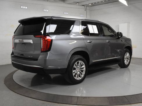 Used 2021 GMC Yukon SLT w/ SLT Luxury Plus Package RWD image 2