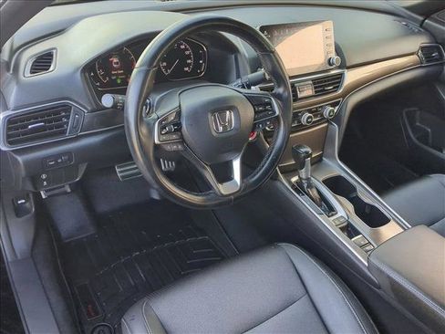 Used 2019 Honda Accord Sport image 18