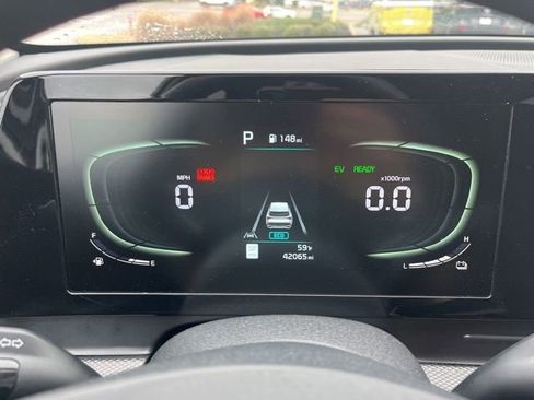 Used 2023 Kia Sportage LX image 19