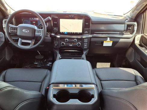 New 2026 Ford F250 Lariat w/ Black Appearance Package AWD/4WD image 7