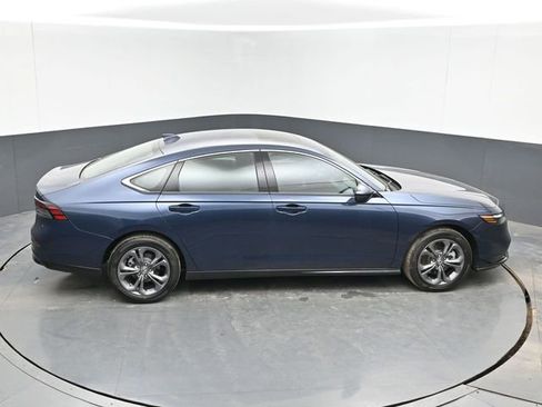 New 2026 Honda Accord EX-L image 39