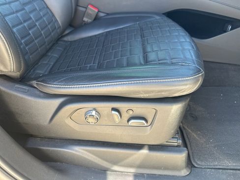 Certified 2023 Cadillac Escalade Sport Platinum image 57