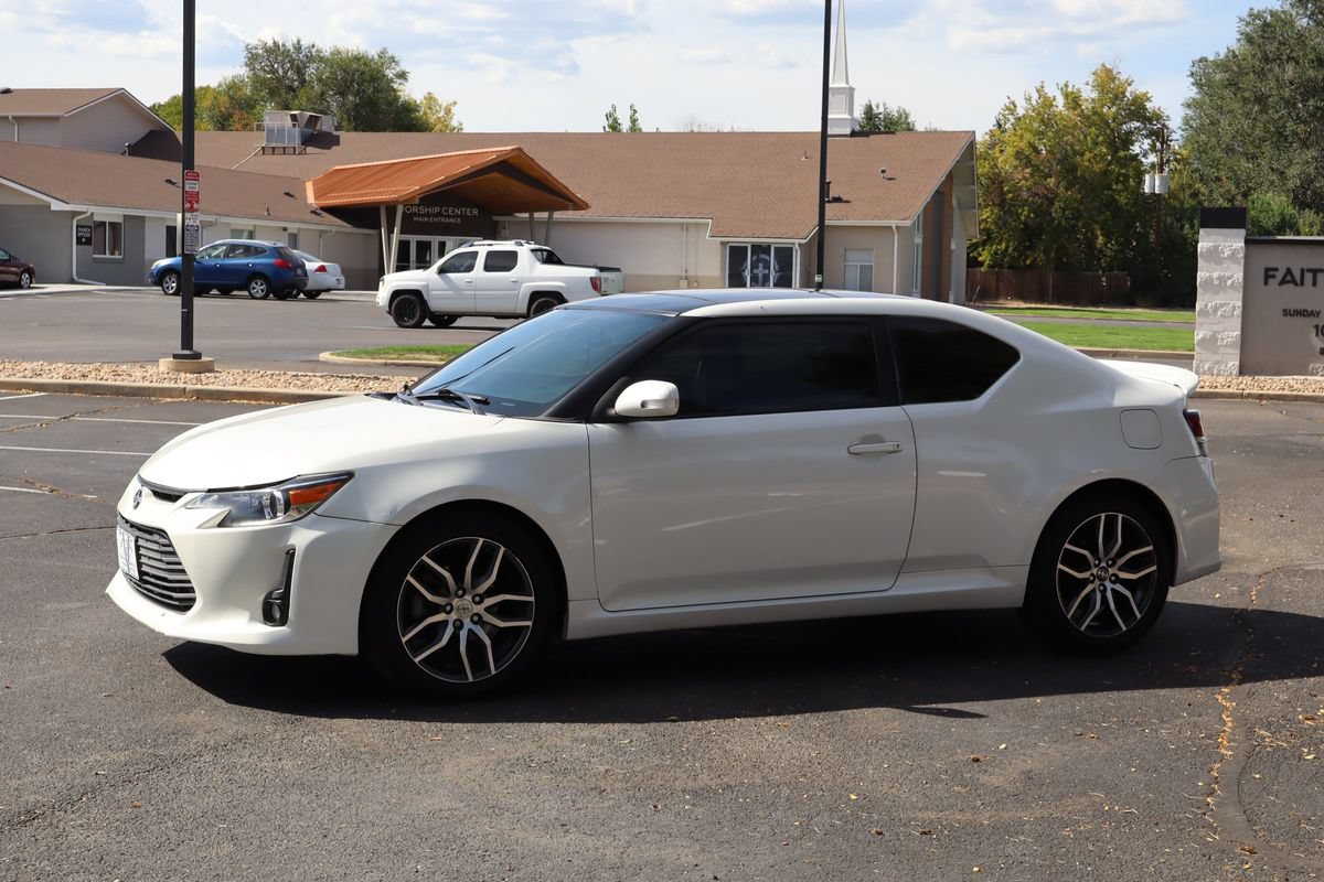 Used 2015 Scion tC FWD image 10