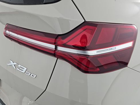 New 2026 BMW X3 xDrive30 w/ M Sport Package image 9
