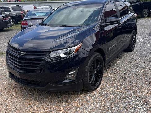 Used 2021 Chevrolet Equinox LT FWD image 2