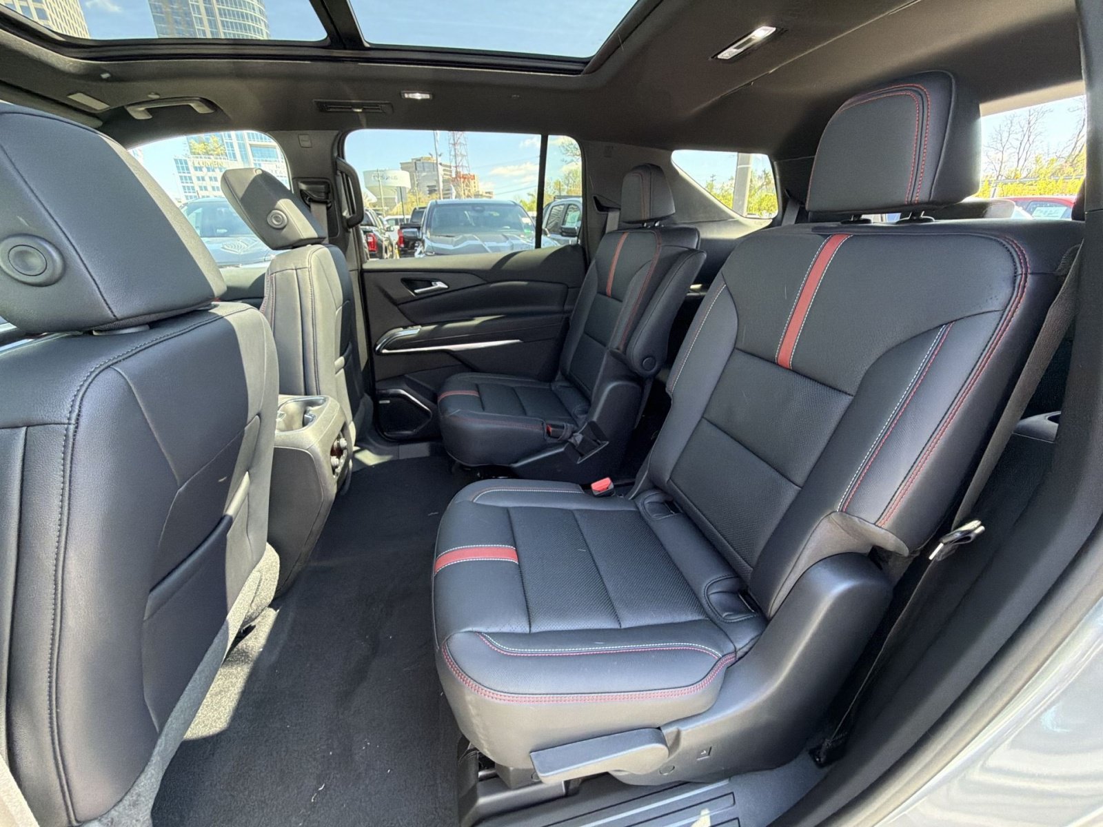 New 2026 Chevrolet Traverse RS AWD/4WD image 25