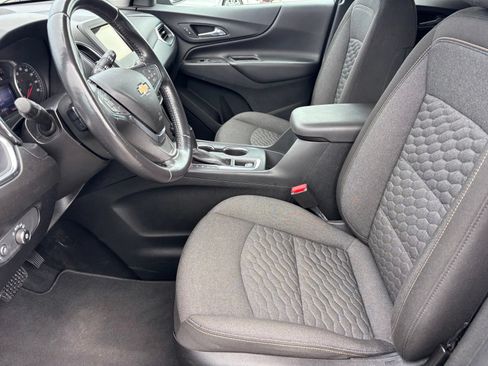 Used 2019 Chevrolet Equinox LT AWD/4WD image 14