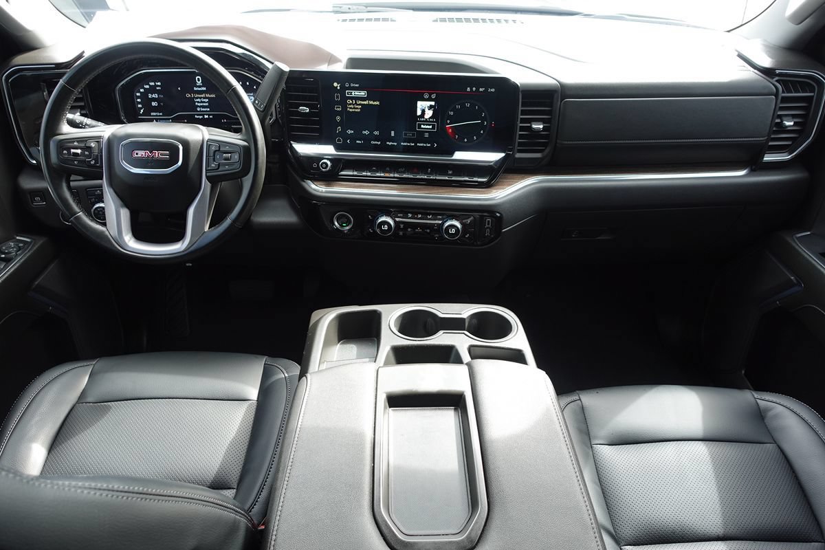 Used 2024 GMC Sierra 1500 Elevation AWD/4WD image 39