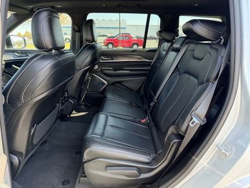 Used 2021 Jeep Grand Cherokee L Overland image 17