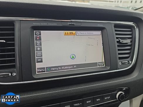 Used 2020 Kia Sedona SX image 11