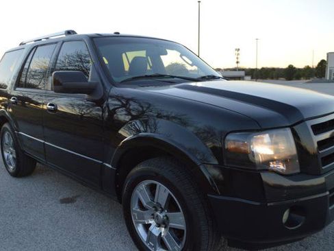 Used 2009 Ford Expedition Limited image 2