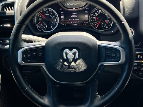 Used 2023 RAM 1500 Big Horn AWD/4WD image 12