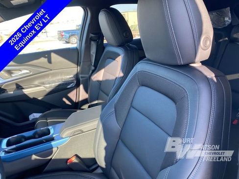 New 2026 Chevrolet Equinox EV LT image 9