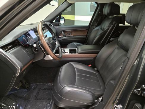 Used 2024 Land Rover Range Rover Long Wheelbase Autobiography AWD/4WD image 15