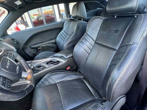 Used 2017 Dodge Challenger SRT Hellcat image 11