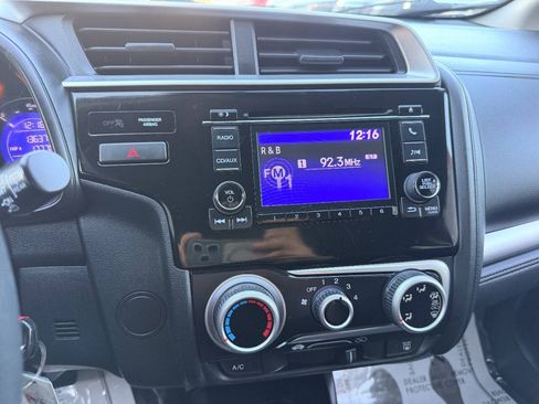 Used 2016 Honda Fit LX image 34