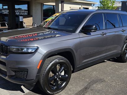 Used 2022 Jeep Grand Cherokee L Laredo