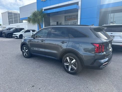 Used 2022 Kia Sorento S w/ Panoramic Sunroof Package FWD image 5
