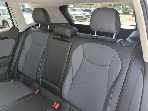 New 2026 Volkswagen Tiguan SE AWD/4WD image 30
