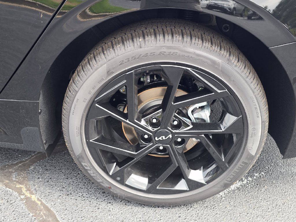 New 2027 Kia K5 GT-Line FWD image 11