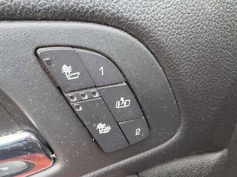 Used 2010 Chevrolet Silverado 1500 LTZ w/ Z71 Appearance Package image 23