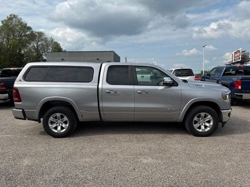 Used 2019 RAM 1500 Laramie AWD/4WD image 11