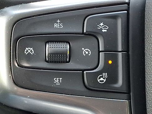 Used 2024 Chevrolet Silverado 1500 LT AWD/4WD image 21