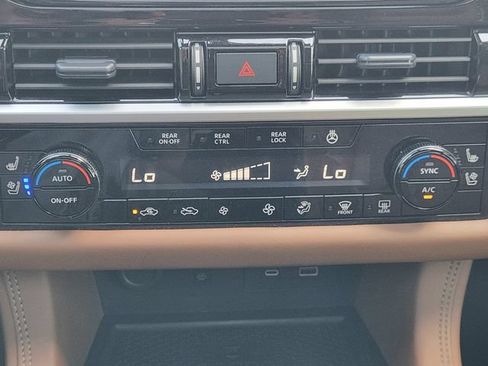 Used 2024 Nissan Pathfinder Platinum w/ Cargo Package FWD image 21