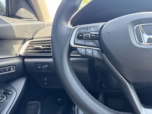 Used 2018 Honda Accord EX-L image 26