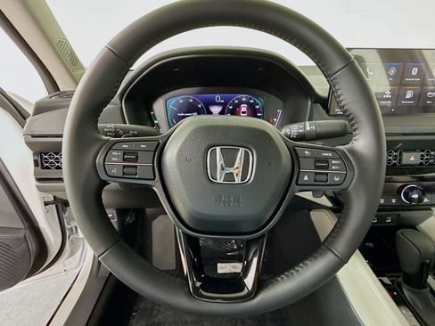 New 2026 Honda Accord EX-L image 9