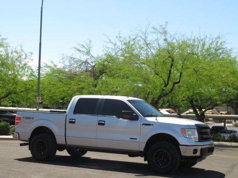 Used 2014 Ford F150 XLT w/ Equipment Group 302A Luxury image 4
