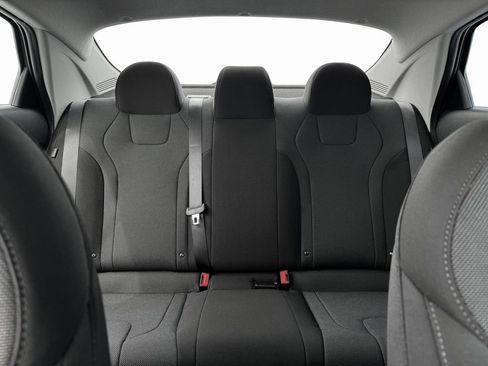 New 2025 Hyundai Elantra SE w/ Cargo Package image 16