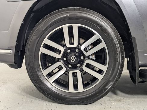 Used 2023 Toyota 4Runner Limited RWD image 9