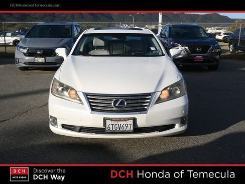 Used 2011 Lexus ES 350 image 2