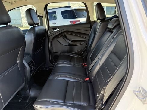 Certified 2018 Ford Escape Titanium image 27