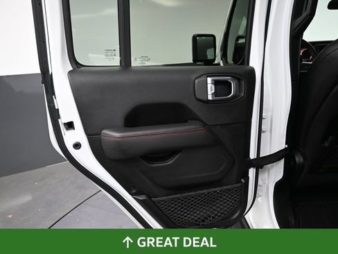 Used 2020 Jeep Gladiator Rubicon w/ Cold Weather Group AWD/4WD image 27