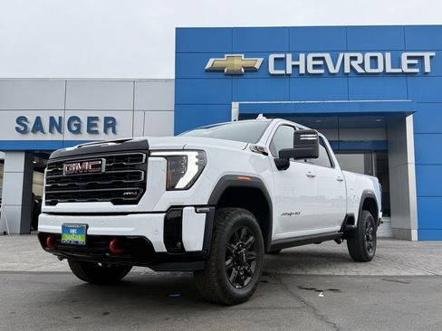 New 2026 GMC Sierra 2500 AT4 w/ AT4 Premium Plus Package image 3