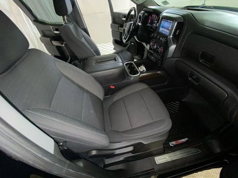 Used 2021 Chevrolet Silverado 1500 LT Trail Boss w/ Convenience Package II AWD/4WD image 38