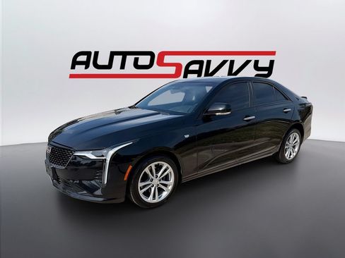 Used 2025 Cadillac CT4 Luxury RWD image 3